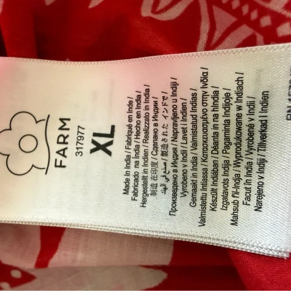 Farm Rio Flora Tapestry Red Top - Size XL - Picture 10 of 10